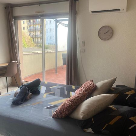 Studio Climatise Et Grande Terrasse Tarbes Centre 外观 照片